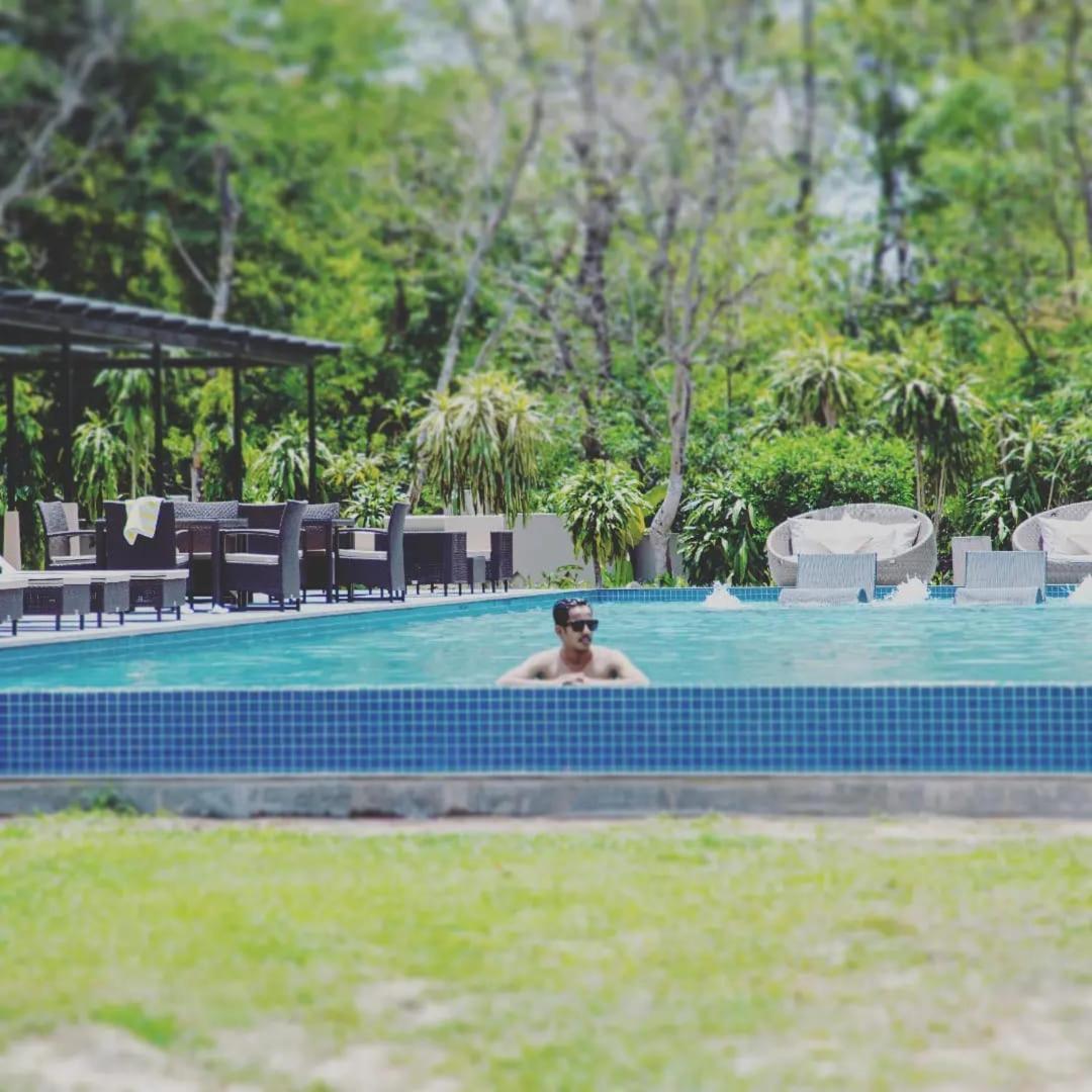 Miraaya Wellness And Golf Resort Chitwan Exterior photo
