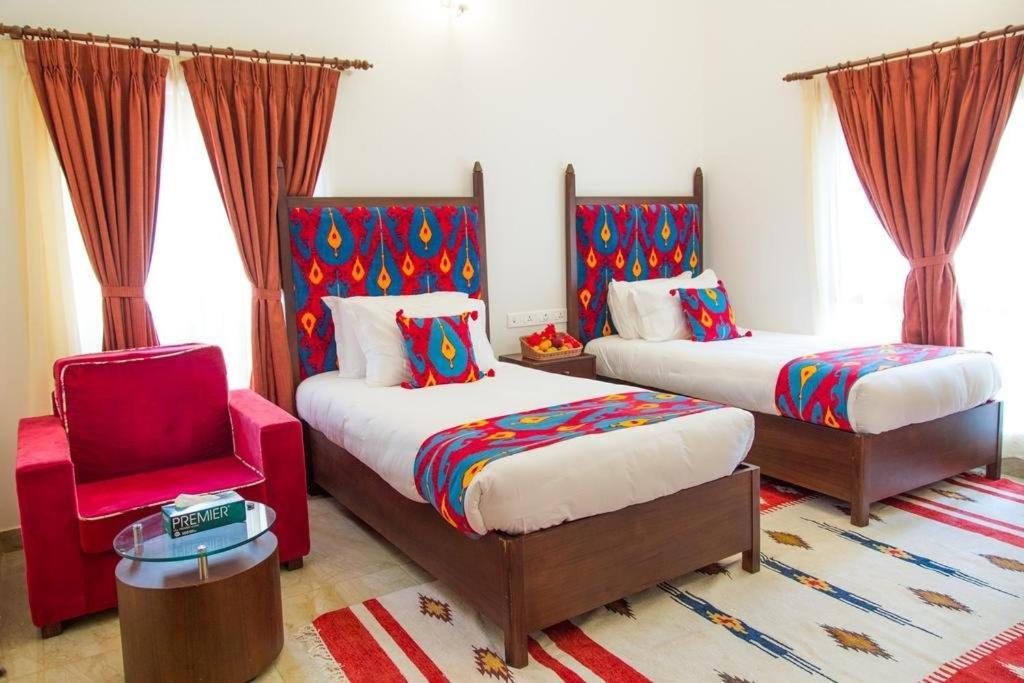 Miraaya Wellness And Golf Resort Chitwan Exterior photo