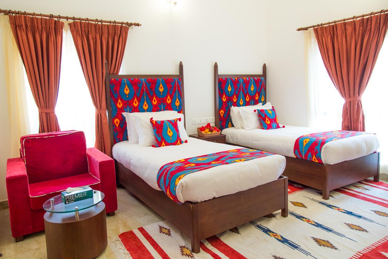 Miraaya Wellness And Golf Resort Chitwan Exterior photo