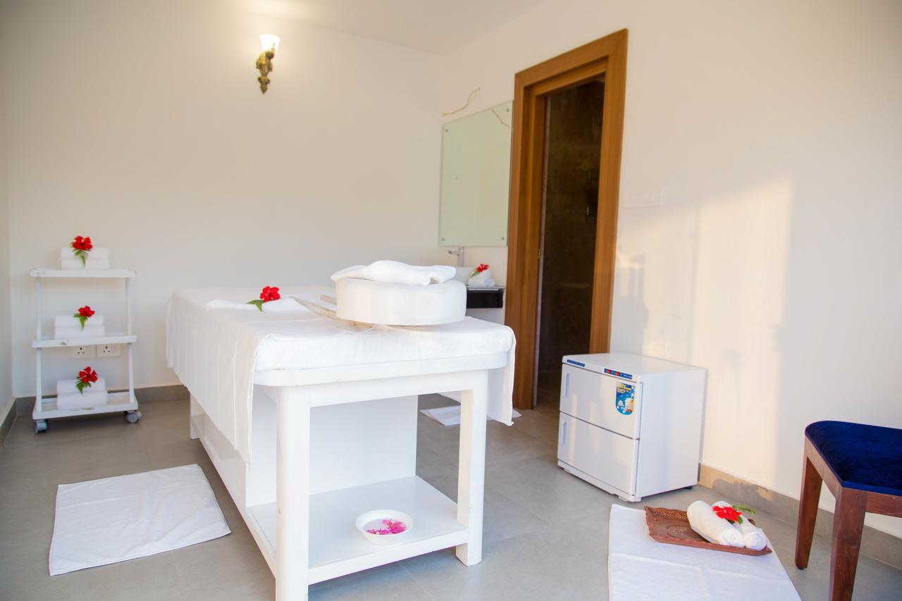Miraaya Wellness And Golf Resort Chitwan Exterior photo