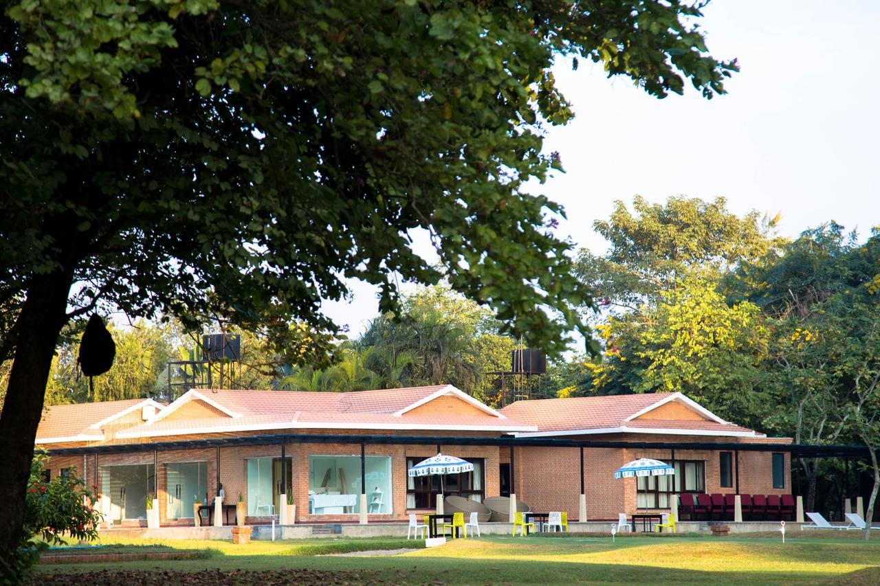 Miraaya Wellness And Golf Resort Chitwan Exterior photo