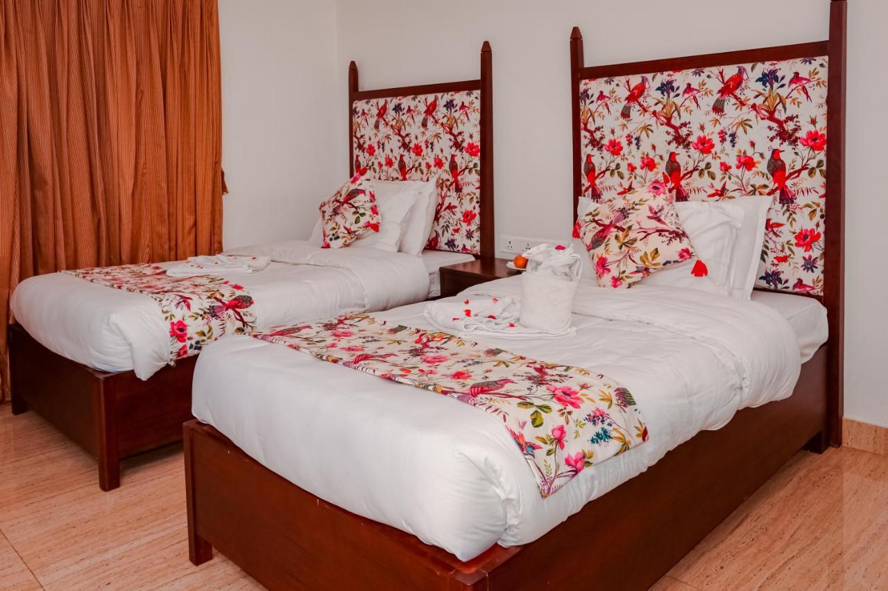 Miraaya Wellness And Golf Resort Chitwan Exterior photo